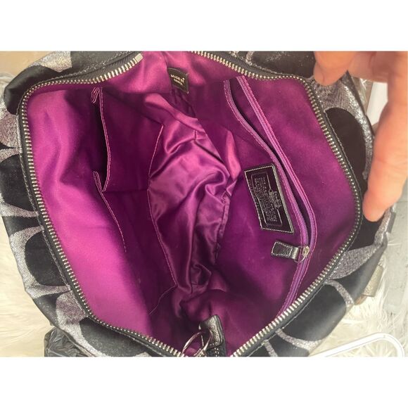 Coach Poppy Glam Tote Style 15443 Black Signature Shimmer with Magenta Lining - Picture 4 of 11